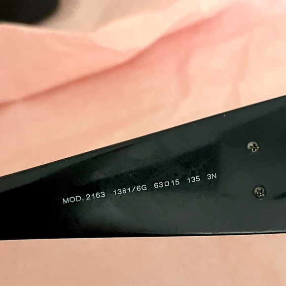 Mens Versace Grey Lenses. Silver hardware. - Picture 9 of 9